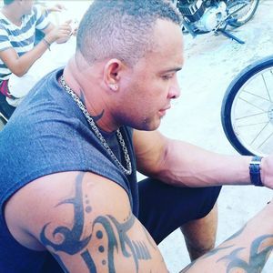 Meet your Posher, Victor